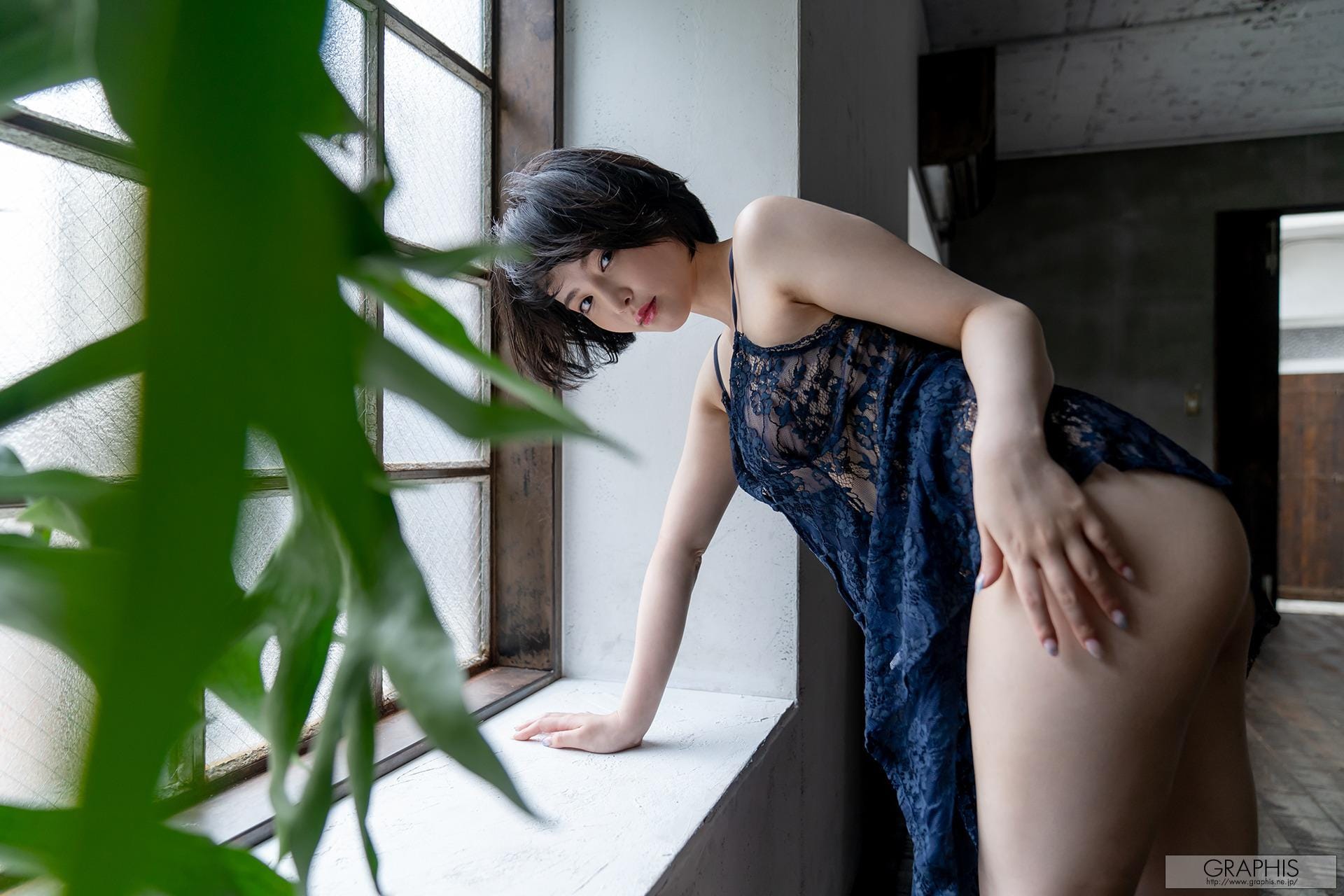 带有独特日系高端反差魅惑的床上全裸照